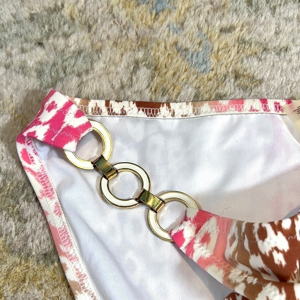 ⭐️Victoria’s Secret, Bikini Bottoms, Great Colors for Pairing Tops,EUC, Size Lg - Picture 5 of 9